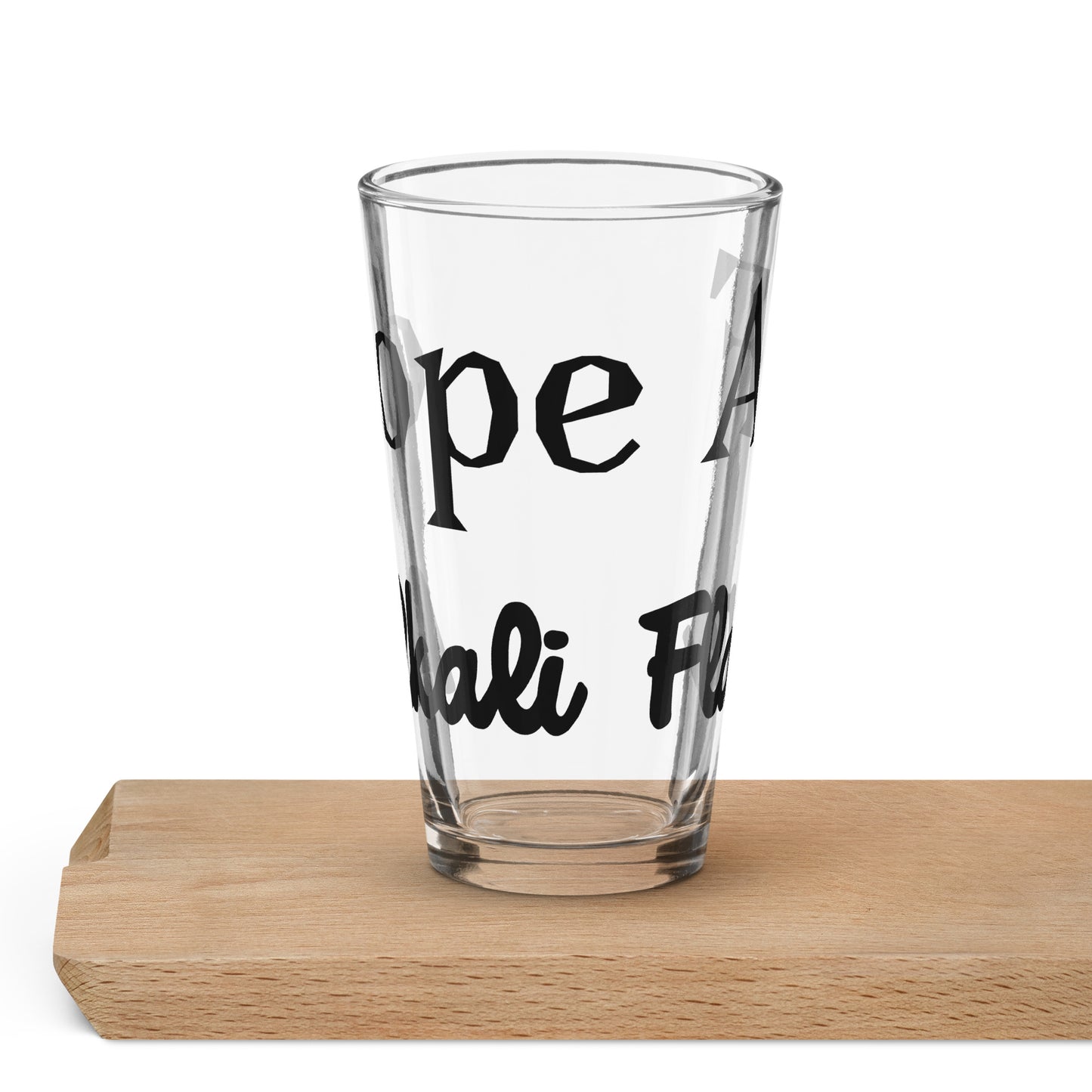 Shaker pint glass